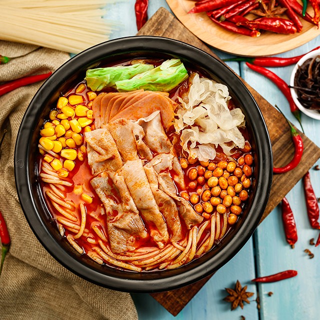 濟寧康德食品”生產(chǎn)車間是無菌化車間，整個生產(chǎn)和檢驗都嚴格執(zhí)行《國家食品安全法》，從而保證了產(chǎn)品質(zhì)量安全、穩(wěn)定、可靠產(chǎn)品咨詢熱線：0537-3630366