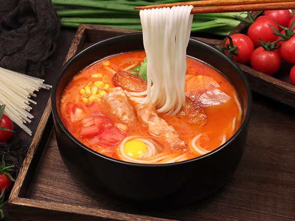 濟寧康德食品”生產(chǎn)車間是無菌化車間，整個生產(chǎn)和檢驗都嚴格執(zhí)行《國家食品安全法》，從而保證了產(chǎn)品質(zhì)量安全、穩(wěn)定、可靠產(chǎn)品咨詢熱線：0537-3630366